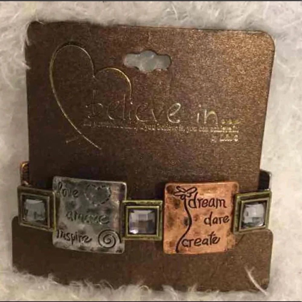NWT Believe in... Bracelet by L&Jo